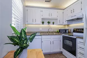 66 Woodland Dr, Vero Beach, FL 32962 - Photo 8