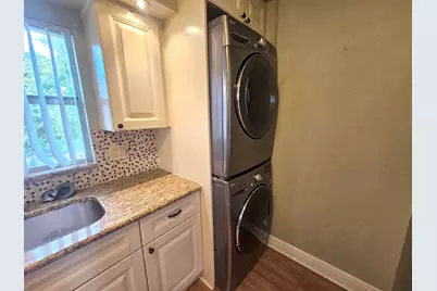 3135 Shady Dell Lane #242, Melbourne, FL 32935 - Photo 6