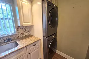 3135 Shady Dell Ln, Melbourne, FL 32935 - Photo 6