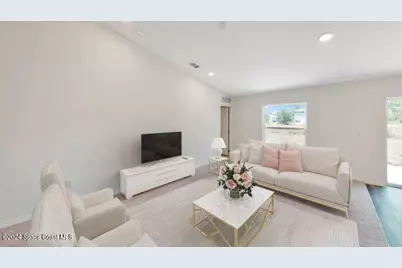 970 La Belle Avenue SW, Palm Bay, FL 32908 - Photo 6