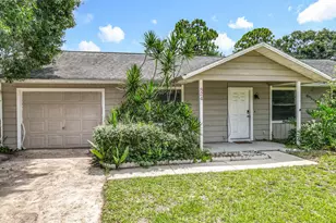 824 Thuringer St NW, Palm Bay, FL 32907 - Photo 8