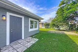 2340 Iowa Dr, Melbourne, FL 32935 - Photo 40