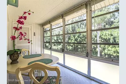 47 Woodland Drive #201, Vero Beach, FL 32962 - Photo 18