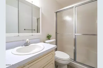 47 Woodland Drive #201, Vero Beach, FL 32962 - Photo 14