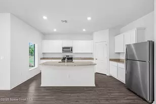 1298 Bolin Ave NE, Palm Bay, FL 32907 - Photo 6