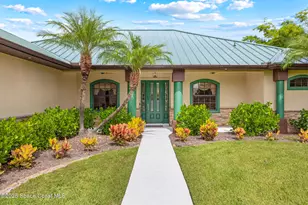 5627 Cypress Creek Dr, Grant-Valkaria, FL 32949 - Photo 4