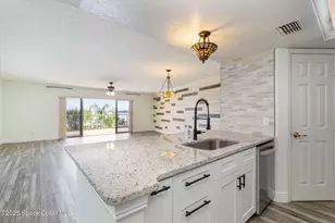 102 Riverside Dr, Cocoa, FL 32922 - Photo 8