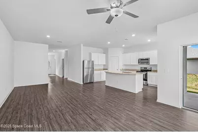 435 Olney Street SW, Palm Bay, FL 32908 - Photo 4