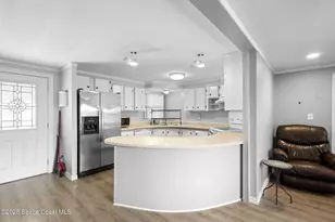 554 Marnie Cir, West Melbourne, FL 32904 - Photo 6