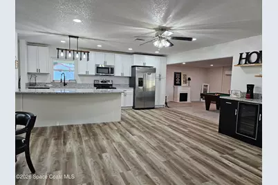 872 Sadnet Circle NE, Palm Bay, FL 32905 - Photo 4