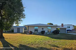 872 Sadnet Cir NE, Palm Bay, FL 32905 - Photo 1