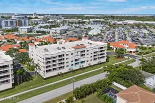 551 Casa Bella Dr, Cape Canaveral, FL 32920 - Photo 2