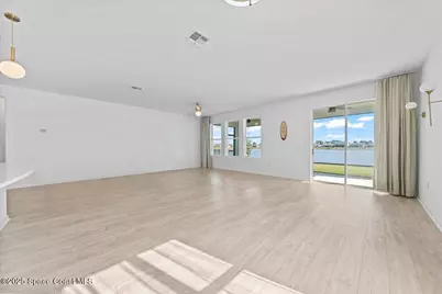 2601 Pinwherry Street NW, Palm Bay, FL 32907 - Photo 10