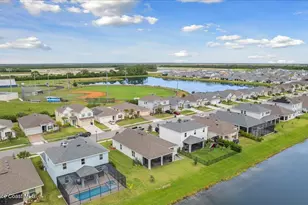 2601 Pinwherry St NW, Palm Bay, FL 32907 - Photo 36