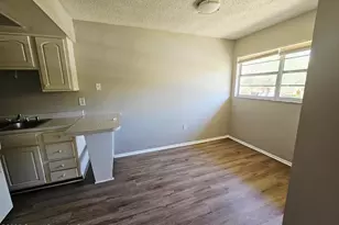 3135 Shady Dell Ln, Melbourne, FL 32935 - Photo 6