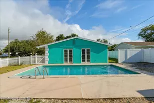 4189 Hammock Dr, Melbourne, FL 32935 - Photo 4