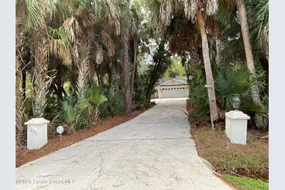 1821 Live Oak Drive S, Rockledge, FL 32955 - Photo 2