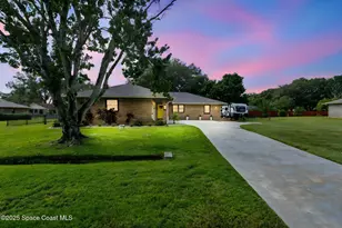 130 Nesbitt Street NE, Palm Bay, FL 32907 - Photo 1