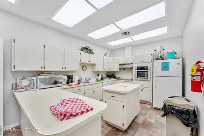 9045 York Lane #15e, West Melbourne, FL 32904 - Photo 40