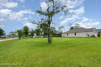 1017 Welco Street SE, Palm Bay, FL 32909 - Photo 38