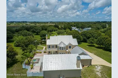 6355 65th Street, Vero Beach, FL 32967 - Photo 2