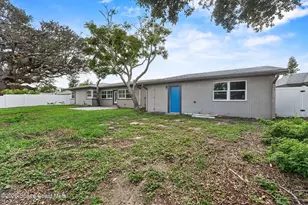 2203 S Peninsula Dr, Daytona Beach, FL 32118 - Photo 30