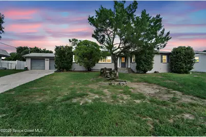 2203 S Peninsula Drive, Daytona Beach, FL 32118 - Photo 1