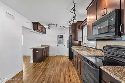 2203 S Peninsula Drive, Daytona Beach, FL 32118 - Photo 12