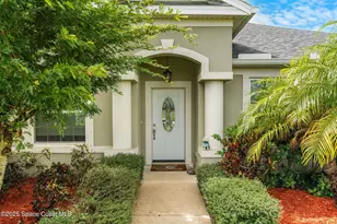 4009 Gardenwood Cir, Grant-Valkaria, FL 32949 - Photo 4