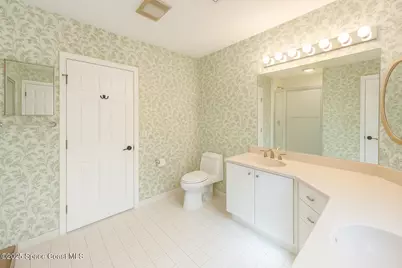 1510 Oak Harbor Boulevard #208, Vero Beach, FL 32967 - Photo 16