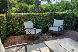 106 Prestwick Cir, Vero Beach, FL 32967 - Photo 2