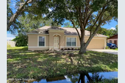 147 Oakcrest Avenue NE, Palm Bay, FL 32907 - Photo 1