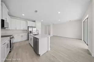 514 Whitehall Ave SW, Palm Bay, FL 32908 - Photo 6