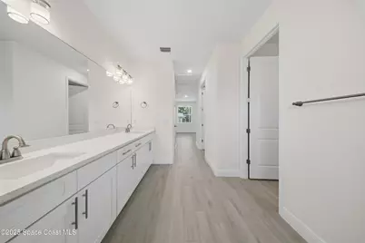 514 Whitehall Avenue SW, Palm Bay, FL 32908 - Photo 14