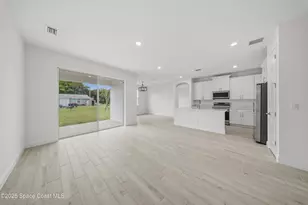 514 Whitehall Ave SW, Palm Bay, FL 32908 - Photo 8