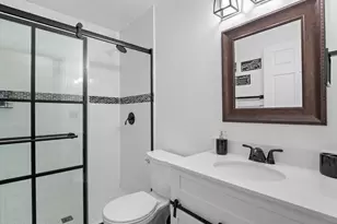 860 Tupelo Rd SW, Palm Bay, FL 32908 - Photo 18