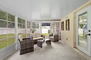 860 Tupelo Rd SW, Palm Bay, FL 32908 - Photo 20