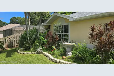 589 Janus Road NE, Palm Bay, FL 32907 - Photo 2