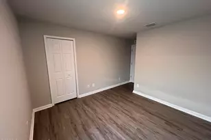 537 Cooper Ct SW, Palm Bay, FL 32908 - Photo 12