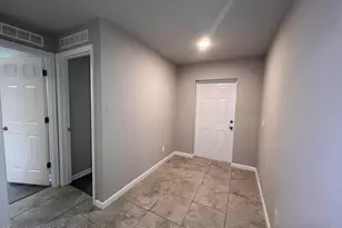 537 Cooper Ct SW, Palm Bay, FL 32908 - Photo 2