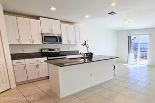 36442 Flats St, Zephyrhills, FL 33541 - Photo 6