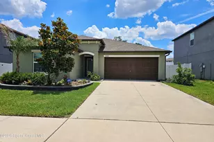36442 Flats St, Zephyrhills, FL 33541 - Photo 2