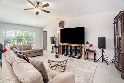 36442 Flats Street, Zephyrhills, FL 33542 - Photo 8