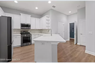 1741 Kinsale Court, Melbourne, FL 32940 - Photo 12