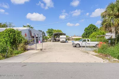 2015 Aurora Road, Melbourne, FL 32935 - Photo 26