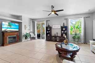 813 Del Mar Cir, Melbourne, FL 32904 - Photo 2