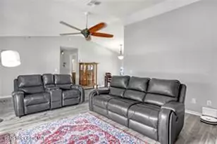 776 Beacon St NW, Palm Bay, FL 32907 - Photo 10