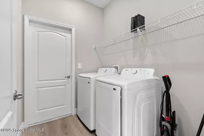 529 Tejon Avenue SW, Palm Bay, FL 32908 - Photo 8