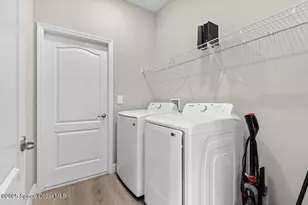 529 Tejon Ave SW, Palm Bay, FL 32908 - Photo 8