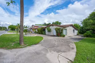 303 N Riverside Dr, Indialantic, FL 32903 - Photo 2